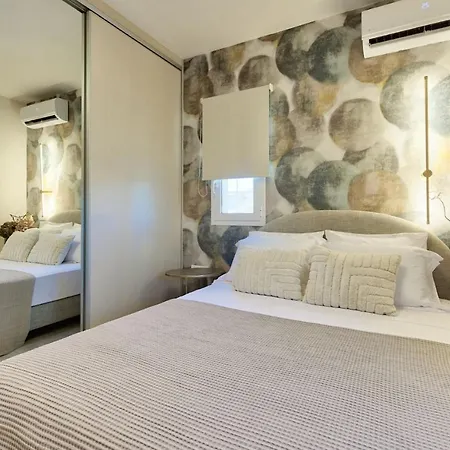 Apartment Diogia Luxury Apartment- Comfort & Elegance, By Zantewize