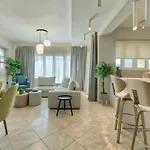 Appartement Diogia Luxury Apartment- Comfort & Elegance, By Zantewize *
